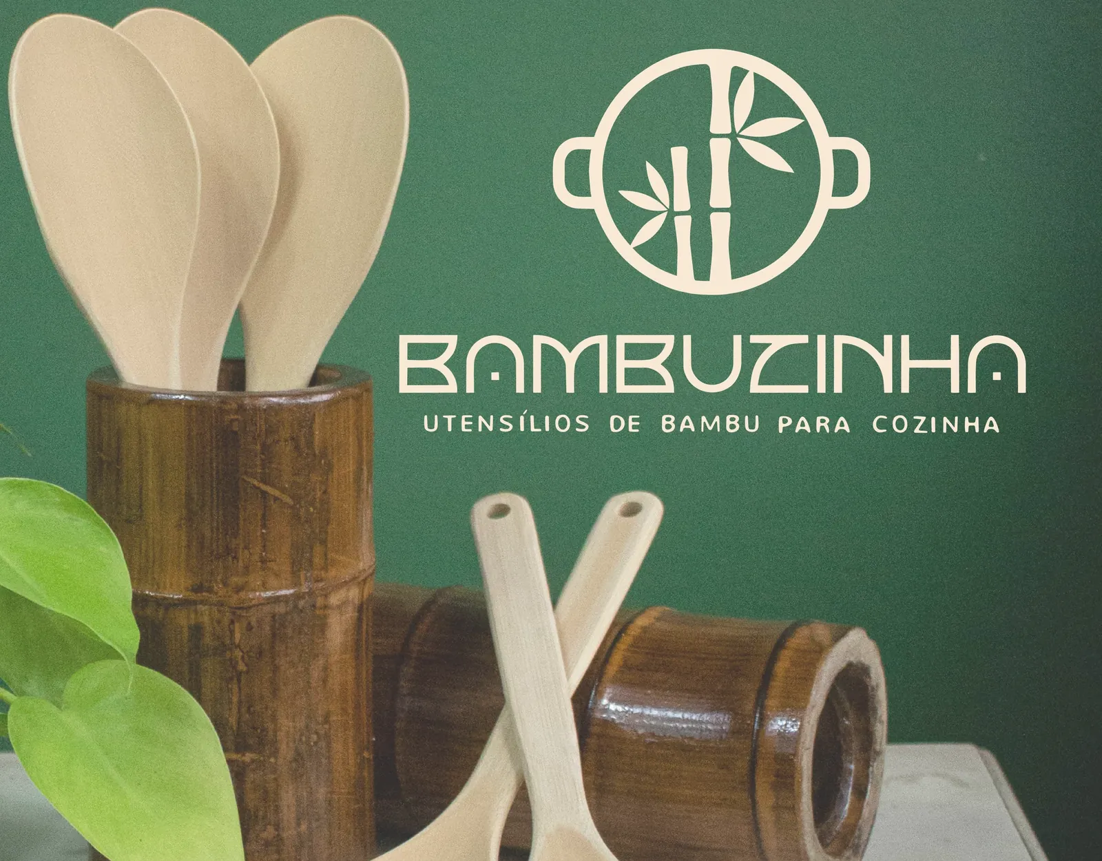 Fotografia de produto com materiais naturais e composição limpa